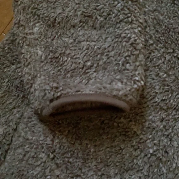 UNIQLO MEN’S FLUFFY TEDDY  FLEECE SWEATER SZ SMALL - Picture 2 of 10